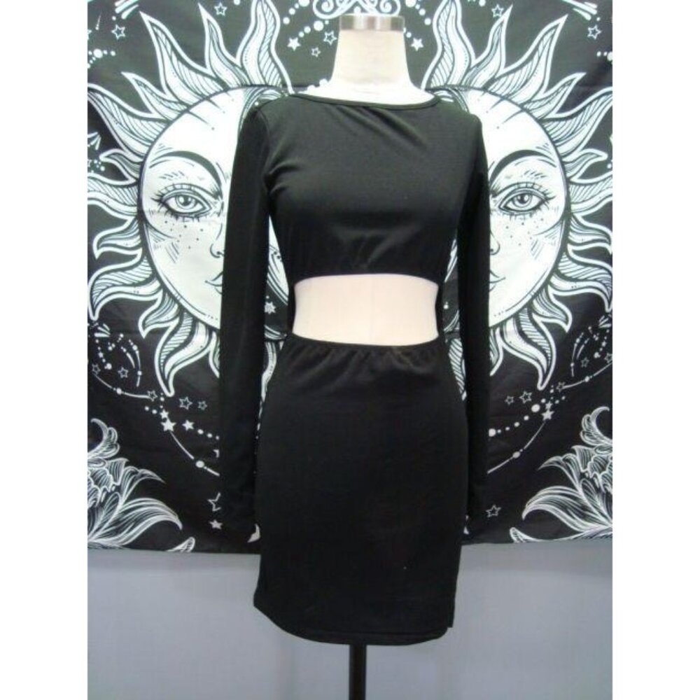 NWT Revamped black L/S dress with open midriff MEDIUM